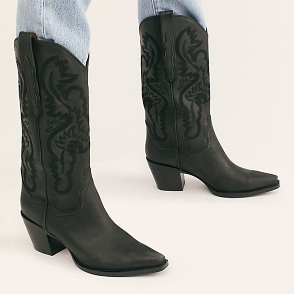 NWT Jeffrey Campbell Dagget Boot